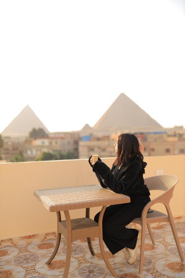 לינה וארוחת בוקר קהיר Three Golden Pyramids מראה חיצוני תמונה
