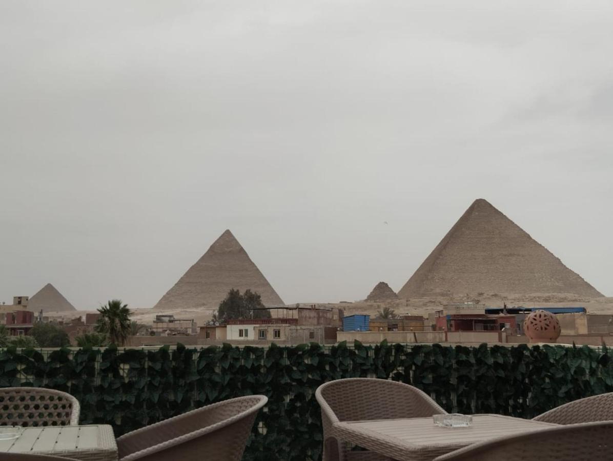 לינה וארוחת בוקר קהיר Three Golden Pyramids מראה חיצוני תמונה